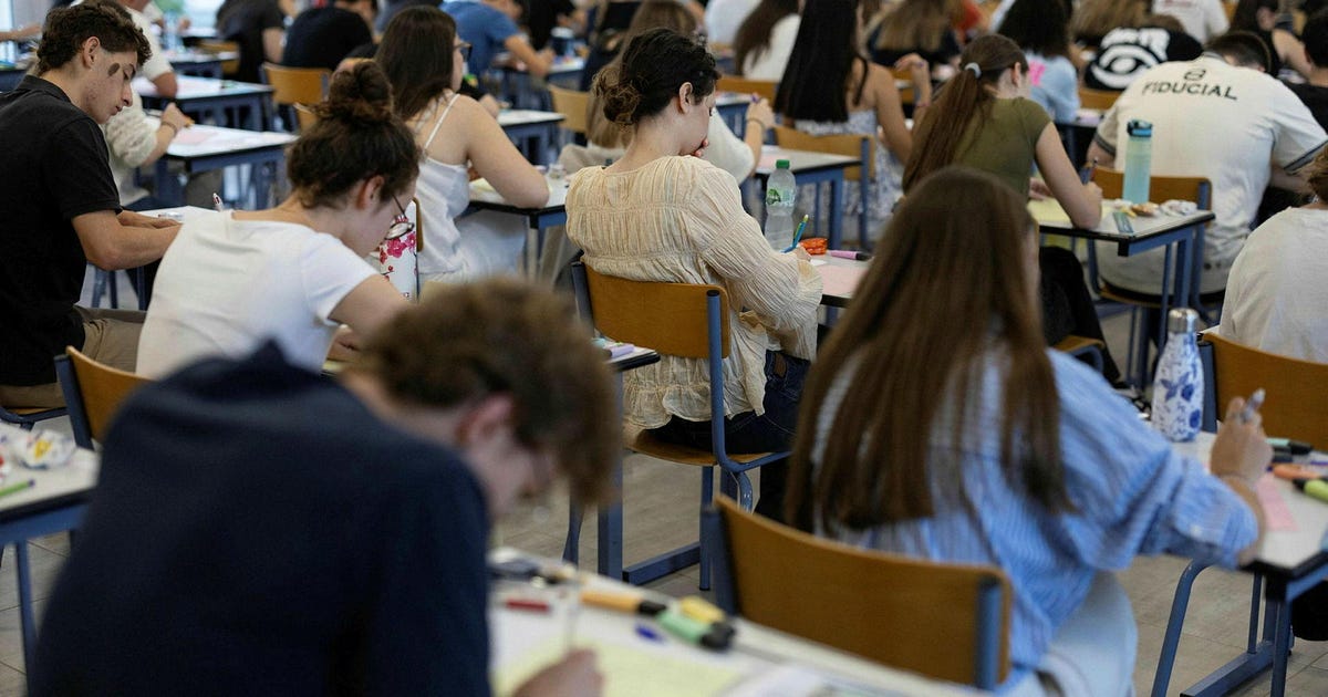 Dumber Than a 10 Year Old: Are Israeli Students Really That Stupid?
