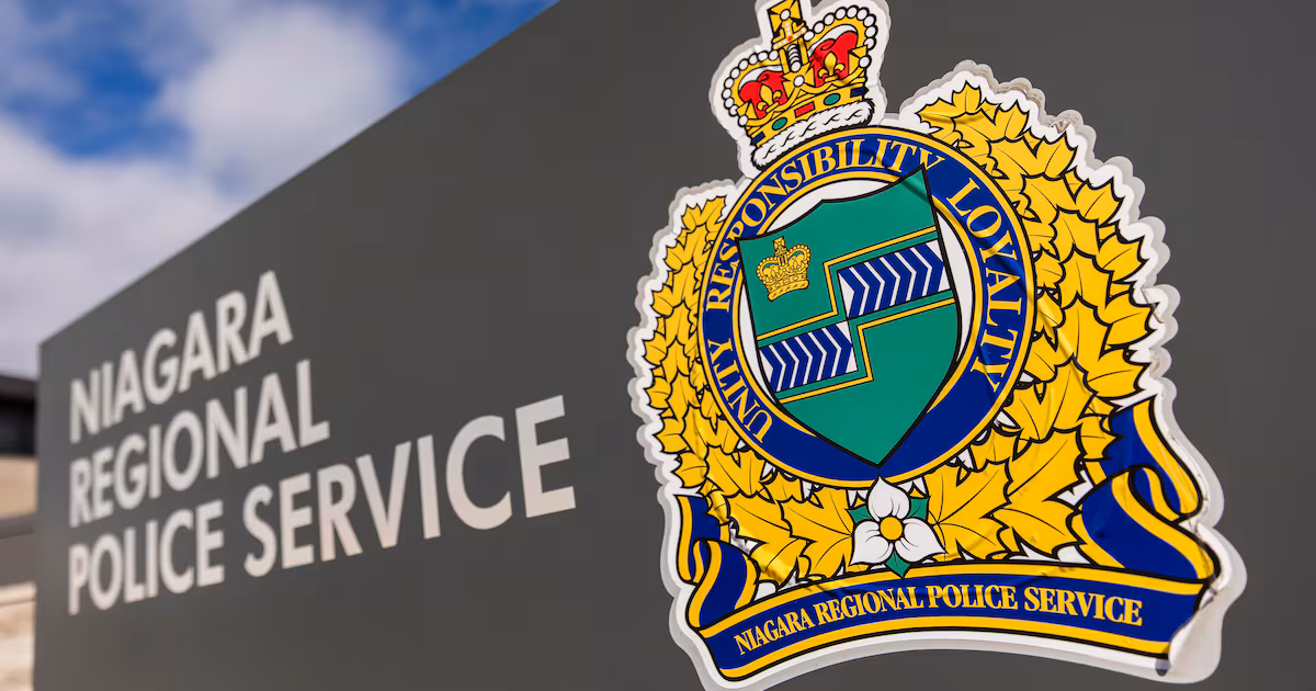 Homicide detectives search for 2 suspects after fatal shooting in Niagara Falls - CTV News