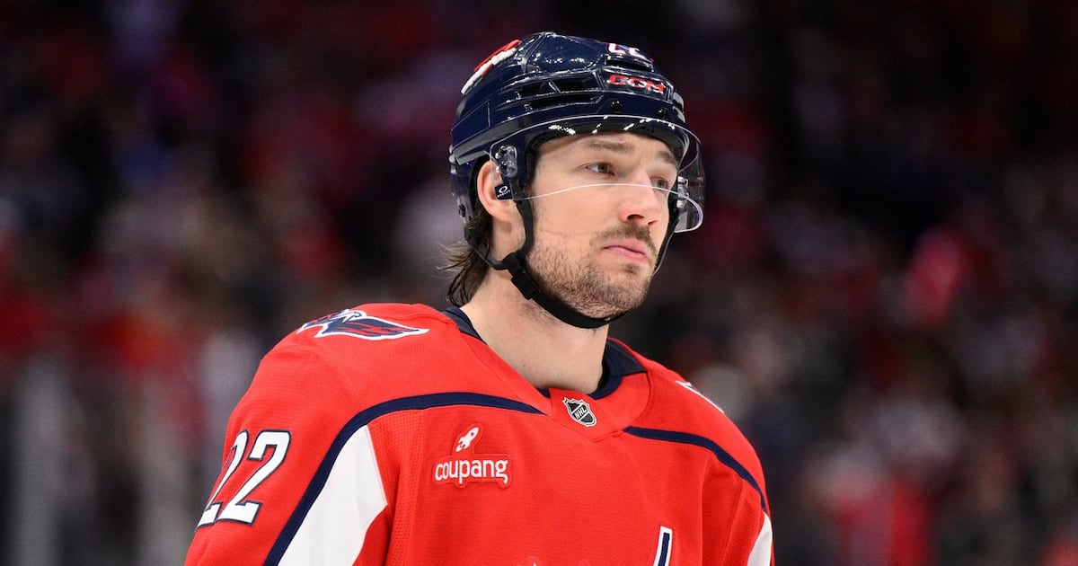 NHL free agency: Leafs, Canucks make moves on second day - CTV News