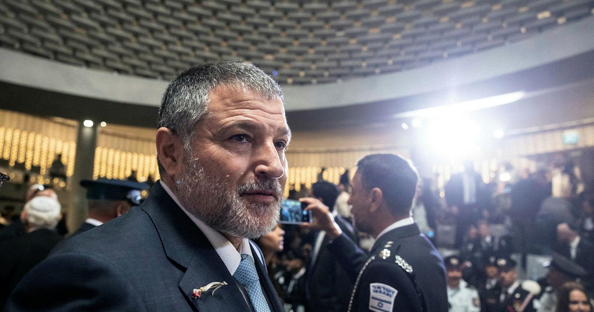 Israeli Rights Groups in Arms After Journalist Reveals Shin Bet Tracking of Reporters, Sources
