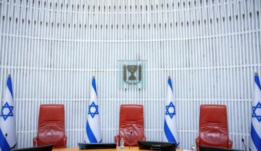 In First, Netanyahu Government Says It Will Defy High Court Ruling on Media Regulator - Haaretz