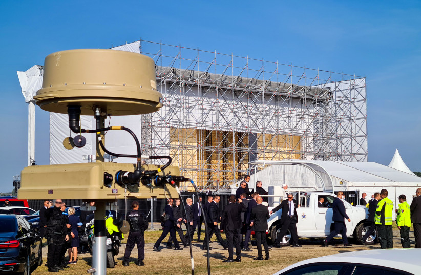 D-Fend anti-drone system deployed near Pope Francis during September 15 Mass prayer event in Slovakia.