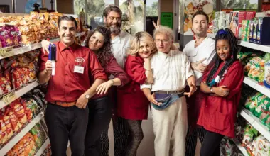 The Most Popular TV Sitcom in Israel Takes Place in a Grocery Store – Kveller