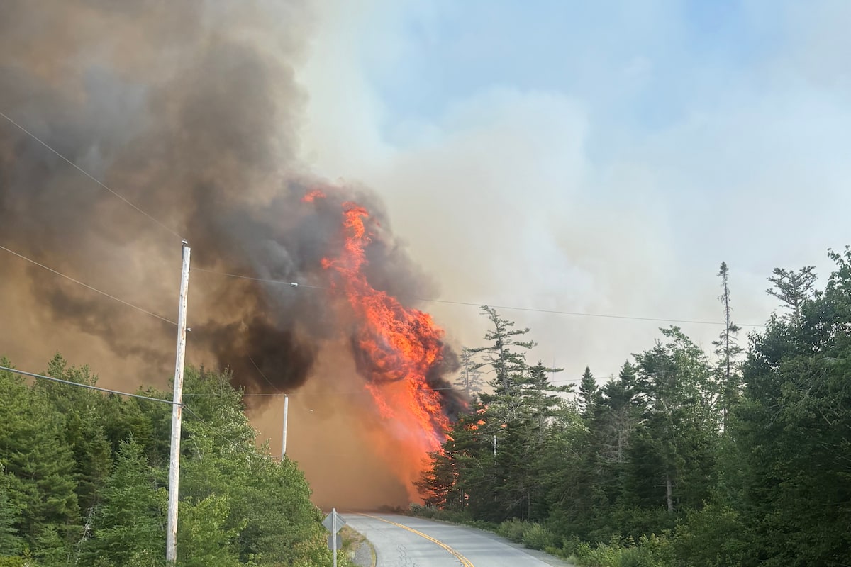 N.S. crews continue to fight wildfire northeast of Halifax