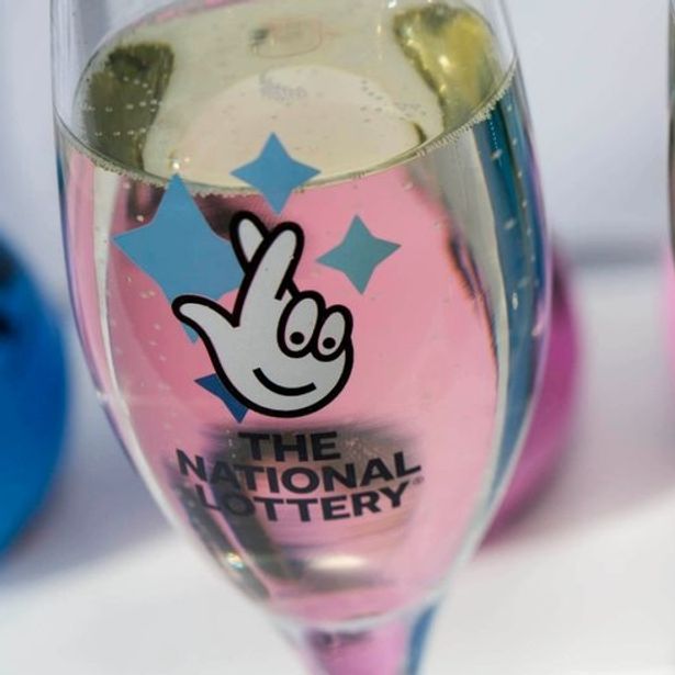champagne glasses