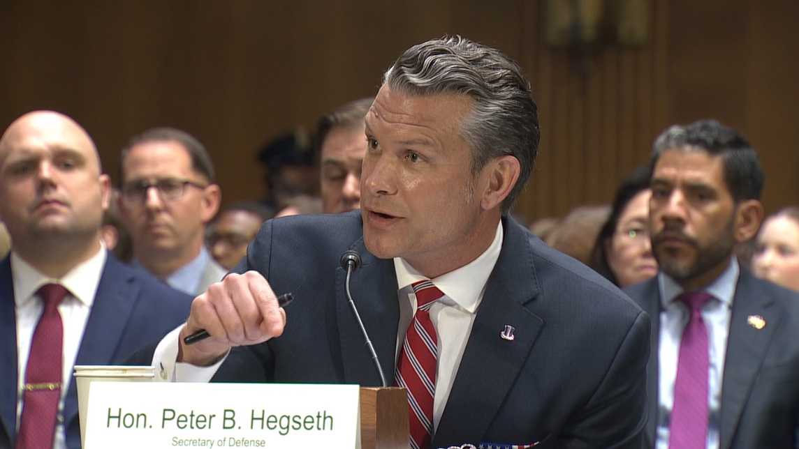 Lawmakers press Sec. Hegseth as Iran conflict ramps back up