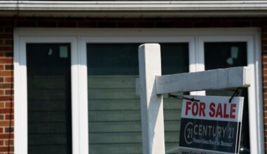Only five Canadian neighbourhoods have seen detached home prices rise amid slow market. Here is the full list - CTV News