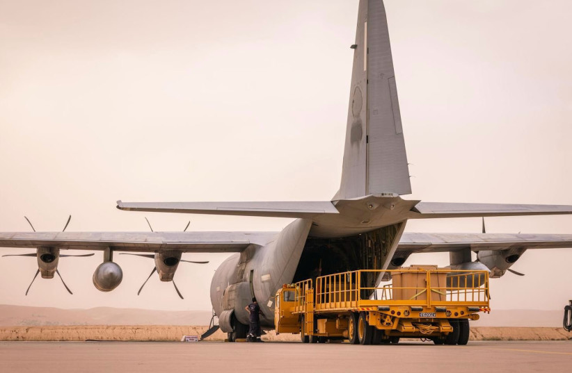 IDF deploys Shimshon aircraft.