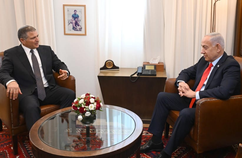 Prime Minister Benjamin Netanyahu meets with Shin Bet Director David Zini, October 23, 2025.