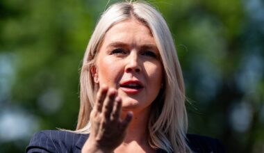 Critics Spot 1 Odd Detail In Karoline Leavitt's Air Force One Pic