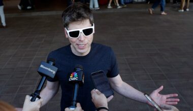 Apple Is Mad Because OpenAI Breaks Silicon Valley's Unspoken Rule