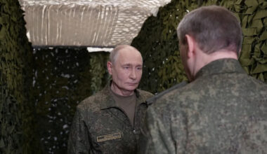 Putin Humiliates Himself in Staged Battlefield Scene for Trump