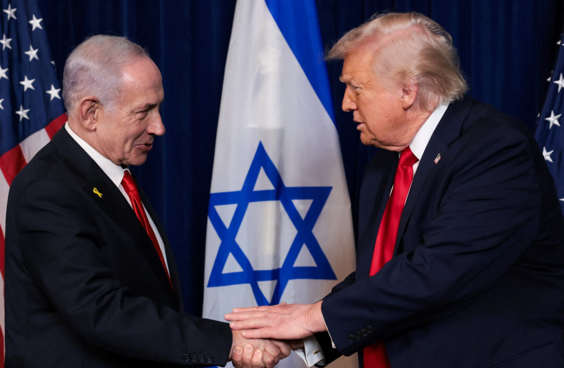 Prime Minister Benjamin Netanyahu and US President Donald Trump are seen shaking hands at a press conference in 2025.