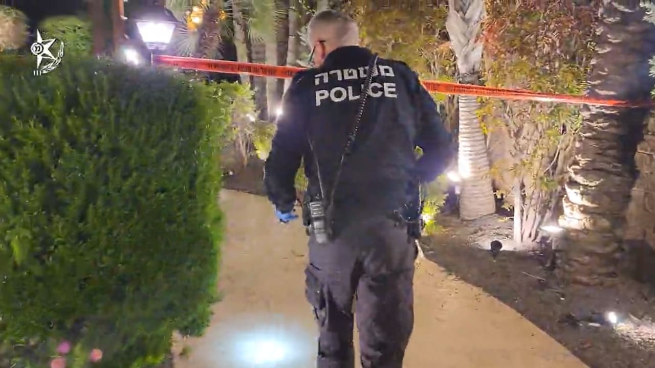 Police investigate the scene of the crime after a shooting at Ashdod's Troya wedding venue on July 29, 2026.