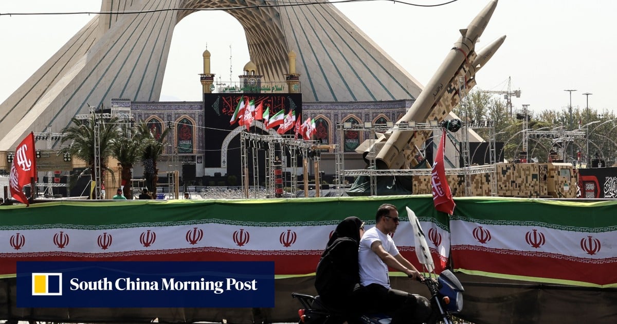 US pauses nightly Iran strikes, as Houthis clash with Saudis