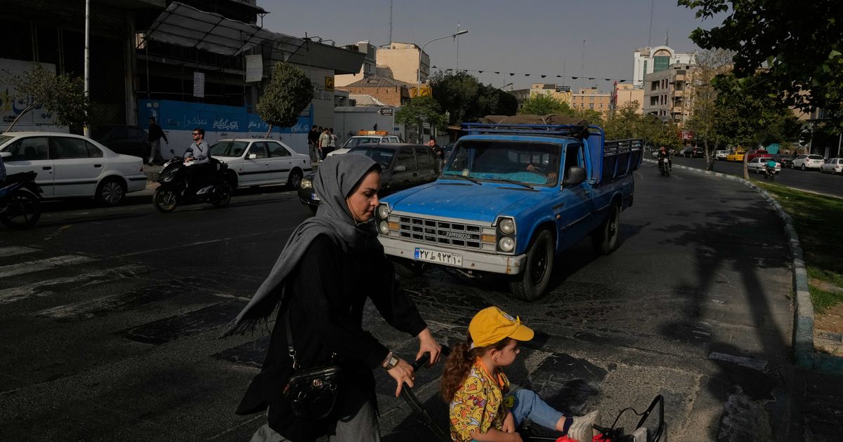 Iran-backed Houthis fire missiles at Saudi Arabia in response to airstrikes in Yemen :: WRAL.com