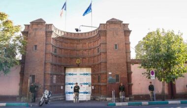Paris weighs reducing embassy staff in Tehran, source says