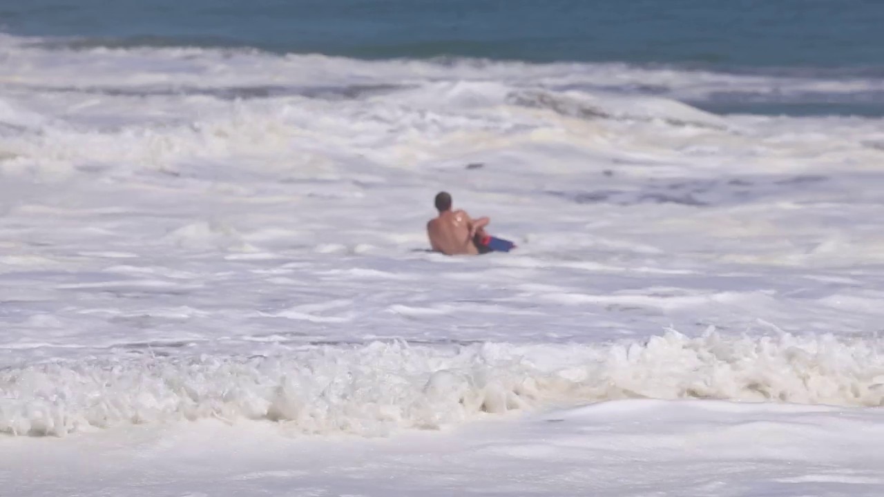 Santa Cruz lifeguard saves boy from waves