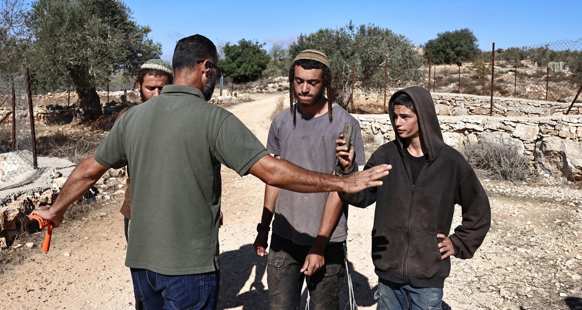 Government document shows 650 youths living in illegal West Bank outposts