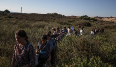 Government ministers join thousands of settler activists on march through closed military zone to Gaza border