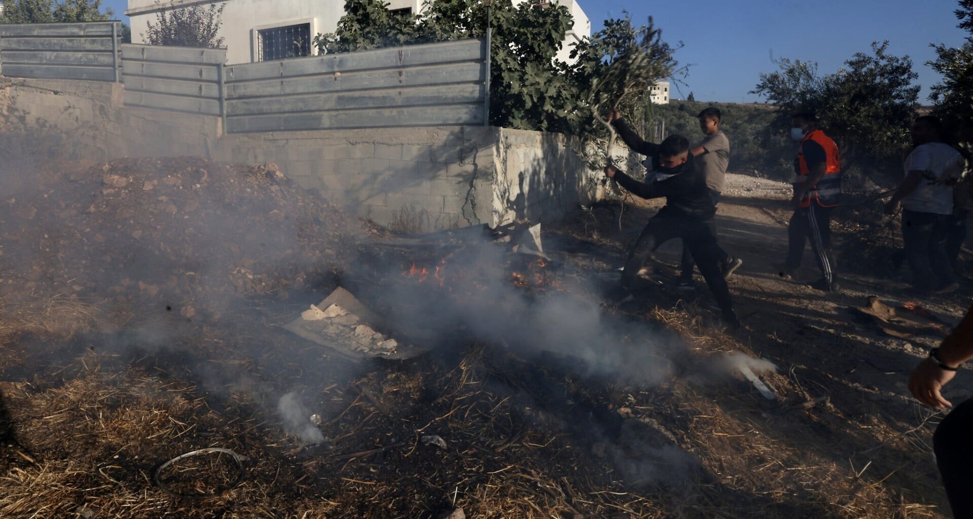 Settlers rampage across West Bank amid burial of civil security officer shot by Palestinian