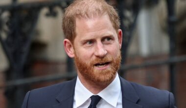 Daily Mail seeks interim £10-million payment after Prince Harry, other claimants lose lawsuit