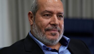 Hamas names Khalil al-Hayya as new leader after run-off with Khaled Meshaal | Hamas News
