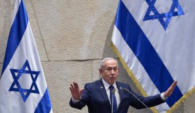 Netanyahu government says it will defy Israel's Supreme Court, escalating crisis