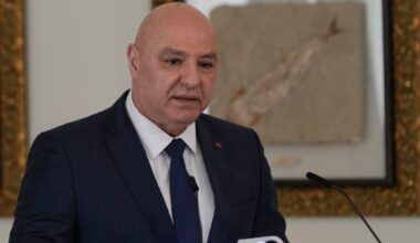 Lebanon's president departs for Washington to meet Trump