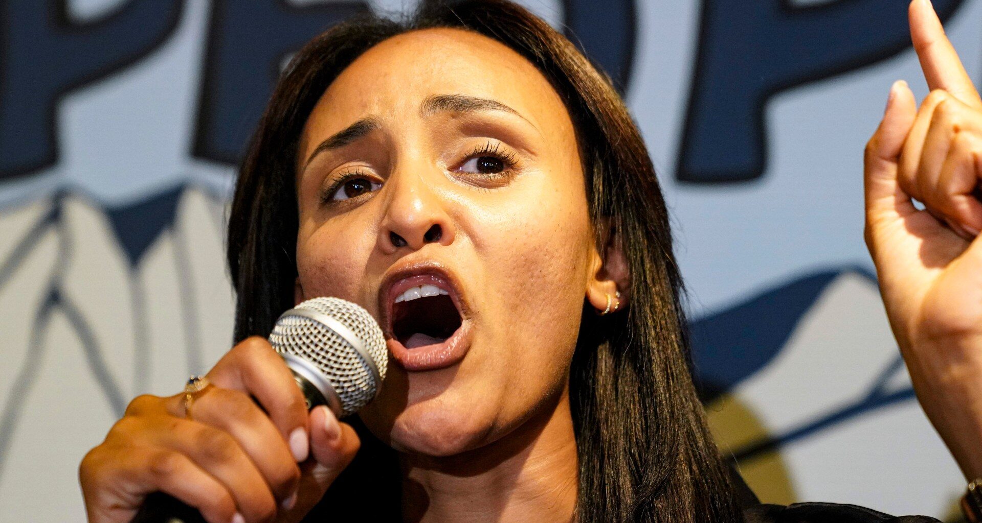 Democratic socialist Kiros defeats longtime incumbent in Colorado primary | Politics News
