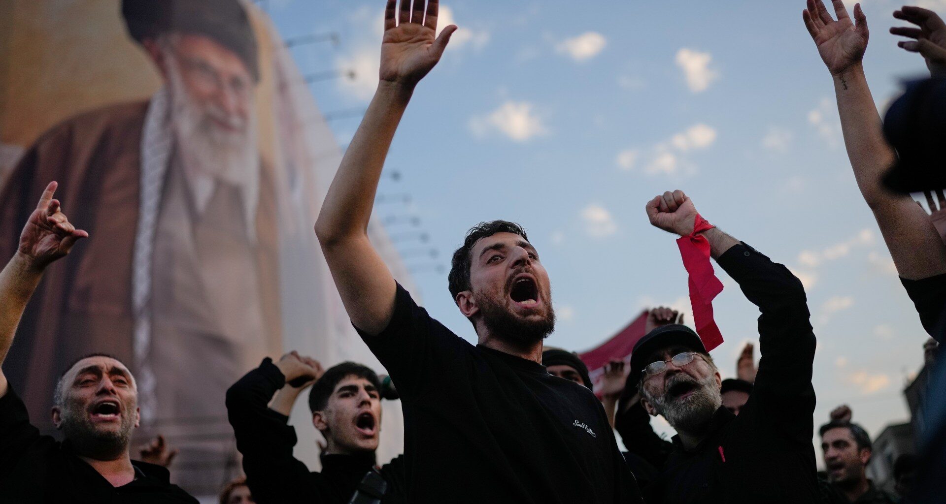 Funeral procession for Iran’s slain Supreme Leader Ali Khamenei under way | US-Israel war on Iran News
