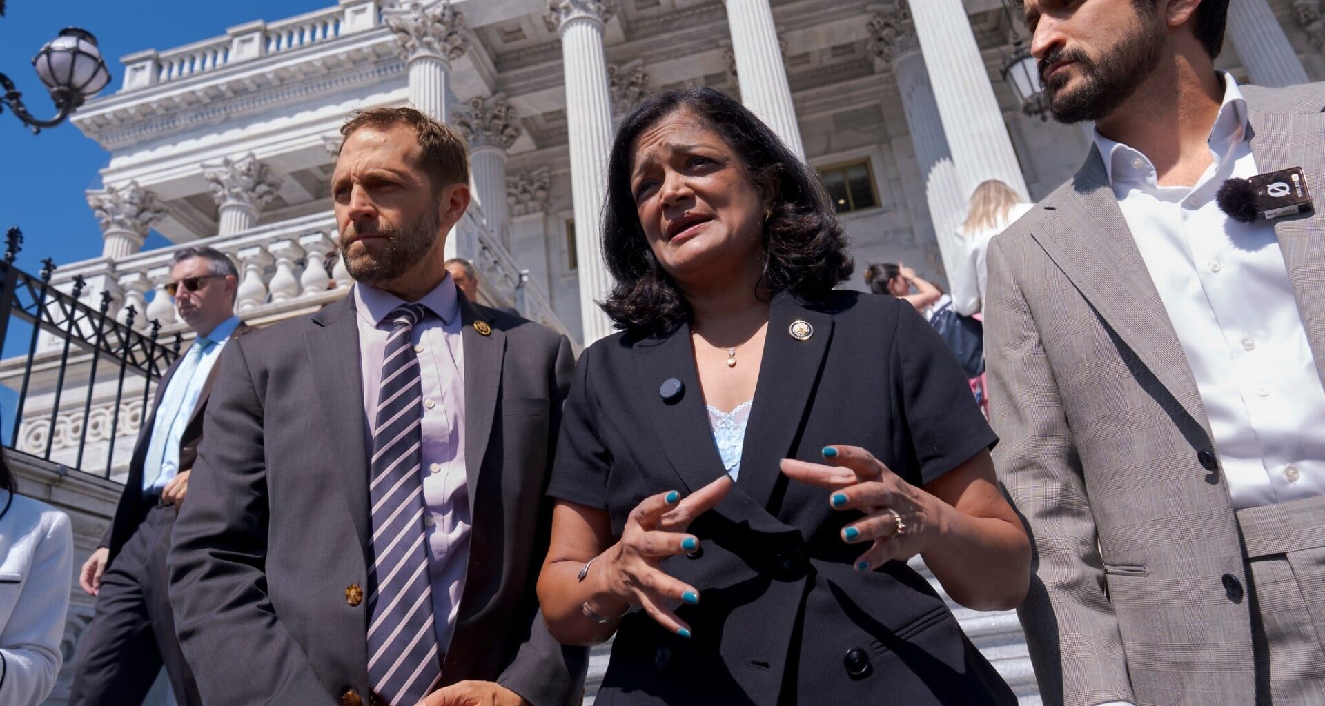 US House symbolically votes to curb Trump's Iran war powers, but Senate backs president