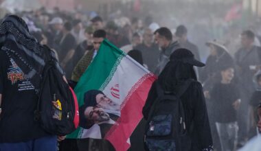 Iran says no current talks with US, while regional official hails mediation progress