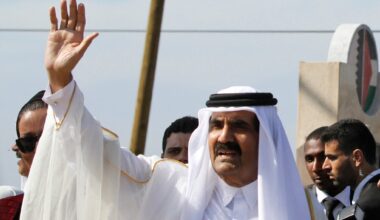 Qatar's former ruler Sheikh Hamad dies at 74; created Al Jazeera, funded Hamas's Gaza