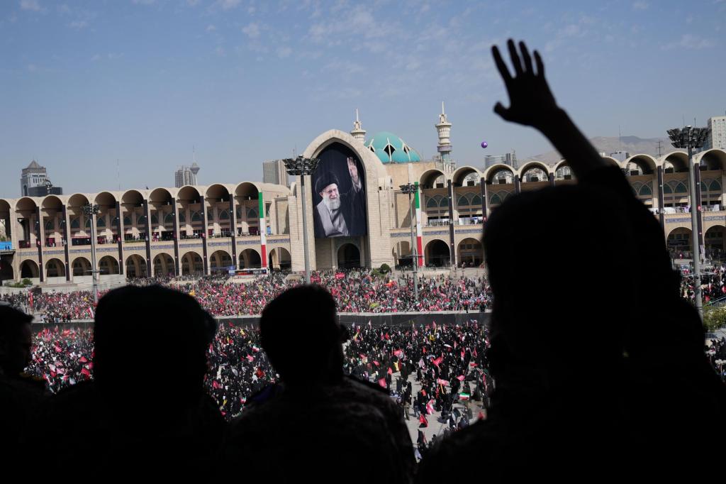 Iran begins dayslong funeral for Supreme Leader Ayatollah Ali Khamenei, killed in war – Twin Cities