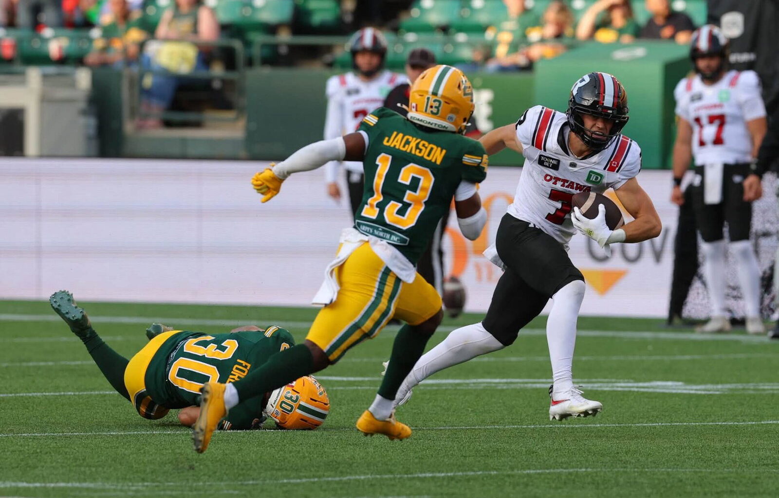 Ottawa Redblacks continue free fall in blowout loss to Elks (& nine other thoughts)