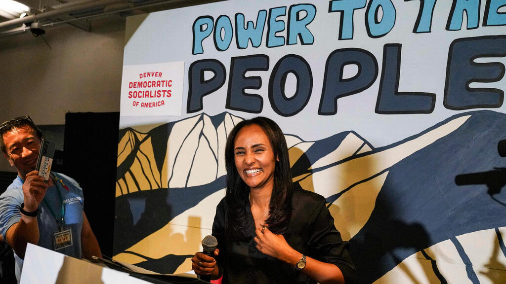 Kiros, poised to become the first Black woman from Colorado elected to Congress (Photo: AP Photo/Rebecca Slezak) מלט קירוס