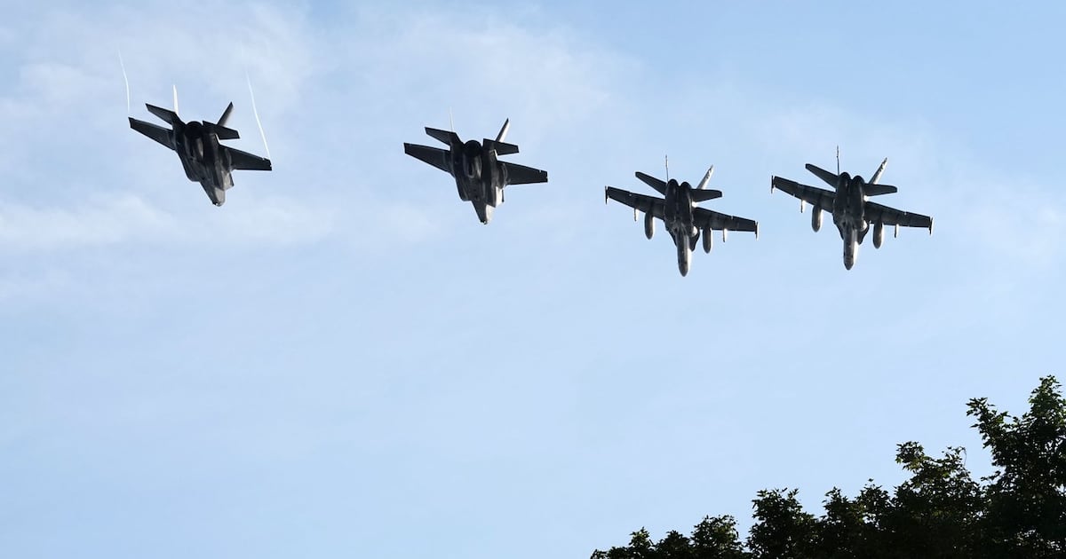 Canadian, American air forces conduct flypast over Ottawa for Fourth of July - CTV News