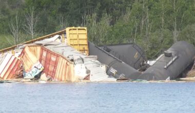 Derailment sends train cars into Calgary pond - CTV News