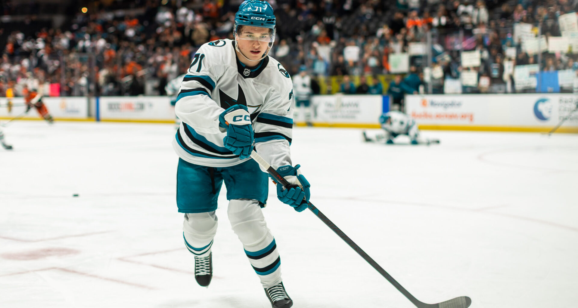 Celebrini Talks Contract Extension, Carlsson Offer Sheet, Playing With Stenberg & More