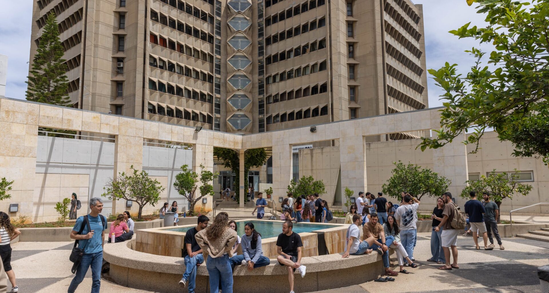 Deans of Israeli med schools warn against expanding gender segregation in higher ed