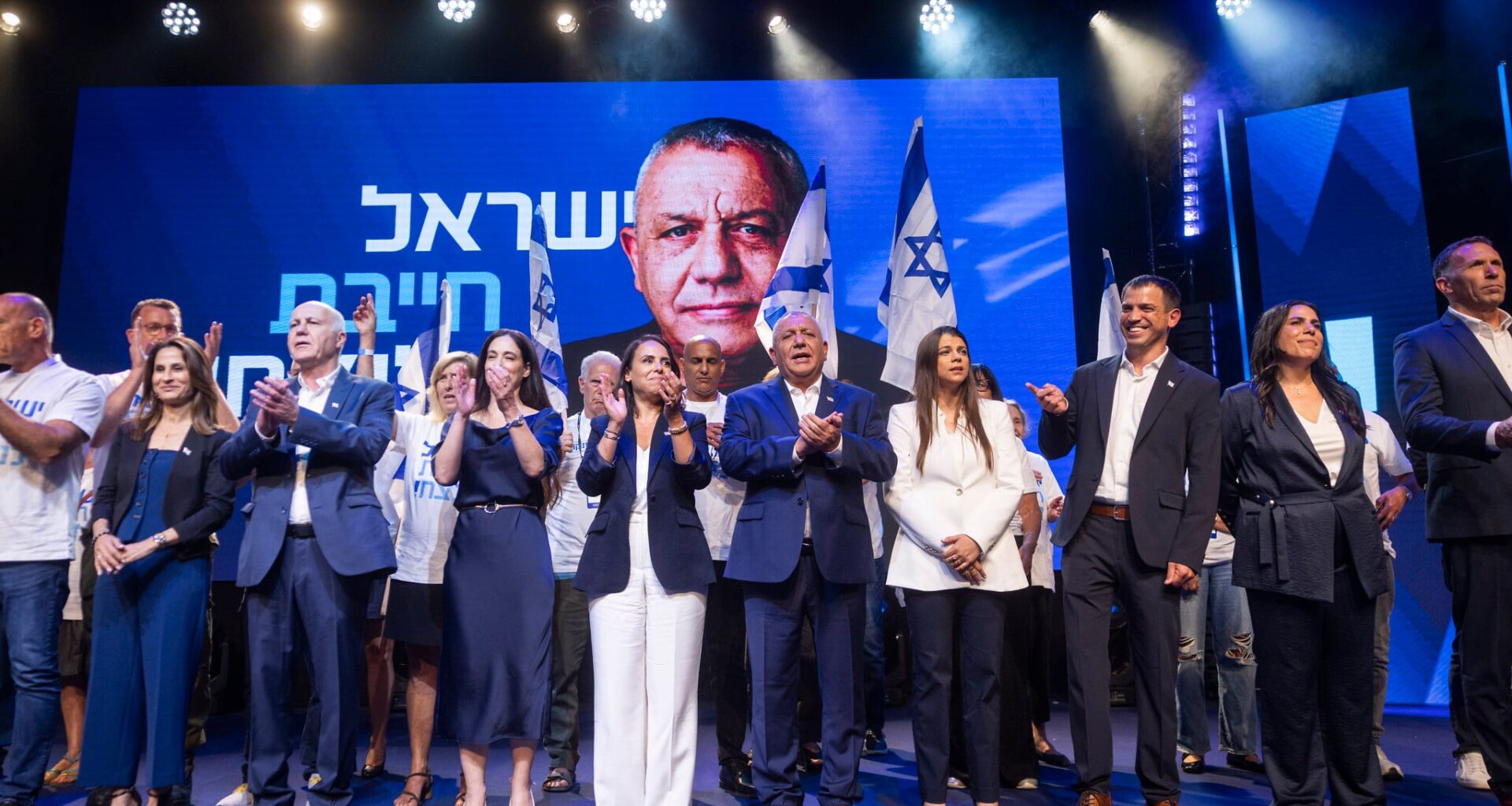 'Battle for the center': Large majority of Israelis already know how they'll vote -- poll