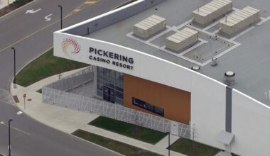 Ajax, Pickering casinos strike