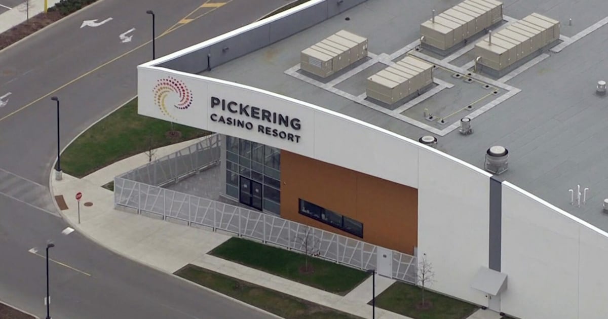 Ajax, Pickering casinos strike