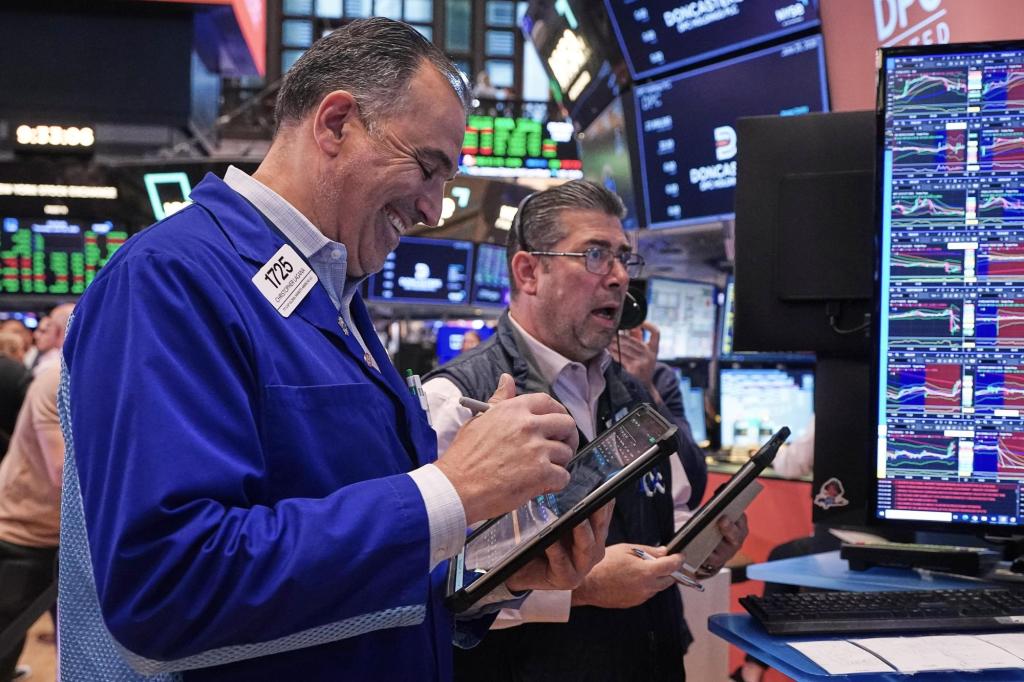 Wall Street ticks up in premarket, oil prices rise amid Iran threats