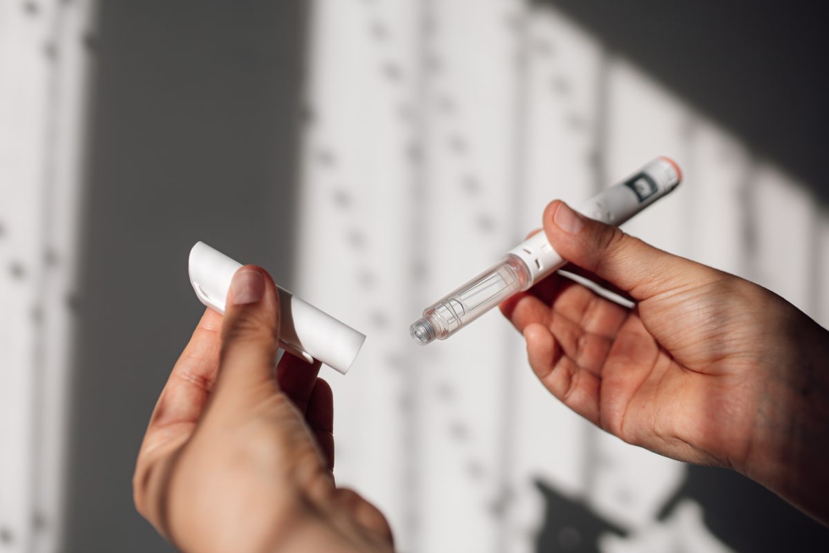 Weekly injections of GLP-1 receptor agonist for improved glucose regulation in type 2 diabetes - stock photo