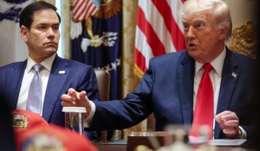 Republican and Democrat Lawmakers Criticize Trump Over Resumption of Iran War