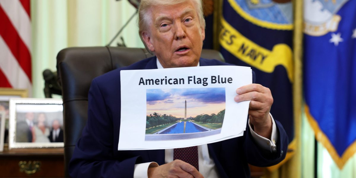 A truck-bed coating company and an algae bloom: Inside Trump's $14 million Reflecting Pool fiasco