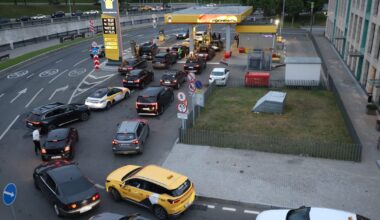 Putin’s economy is running on fumes after Ukrainian attacks – POLITICO