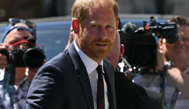 Prince Harry Loses Daily Mail 'Phone Hacking' Lawsuit